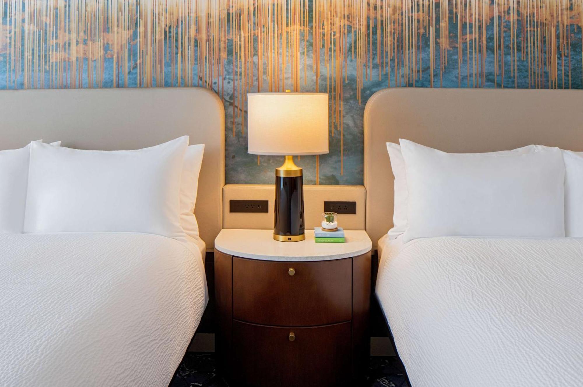 Tempo By Hilton Nashville Downtown Экстерьер фото