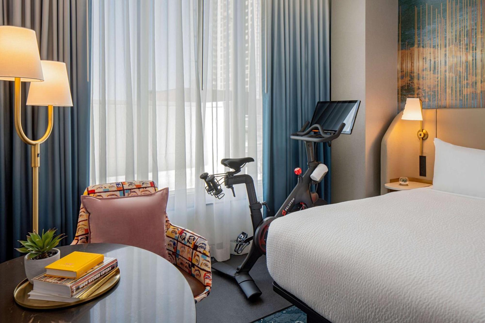 Tempo By Hilton Nashville Downtown Экстерьер фото